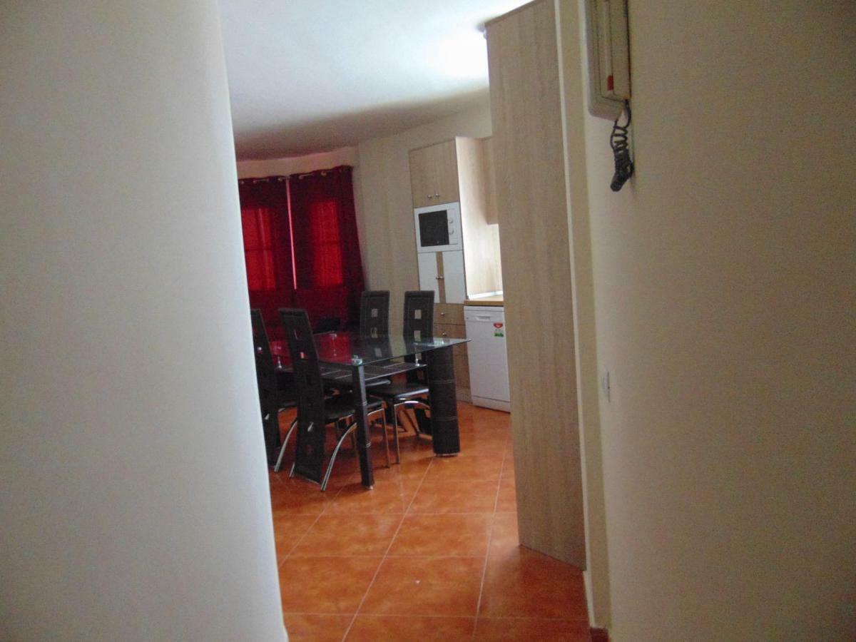 Apatamento Aeropuerto 1 Apartment Carrizal Екстериор снимка